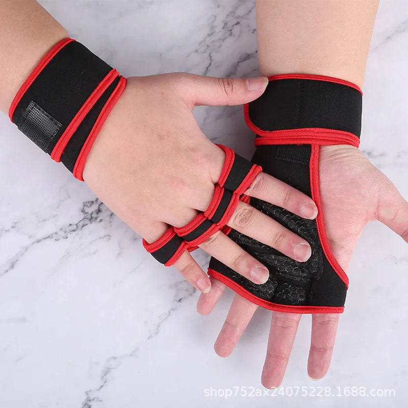 Training & Weightlifting Gloves