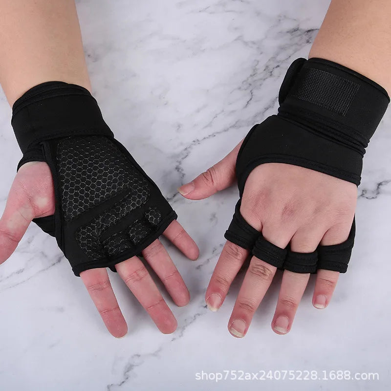 Training & Weightlifting Gloves
